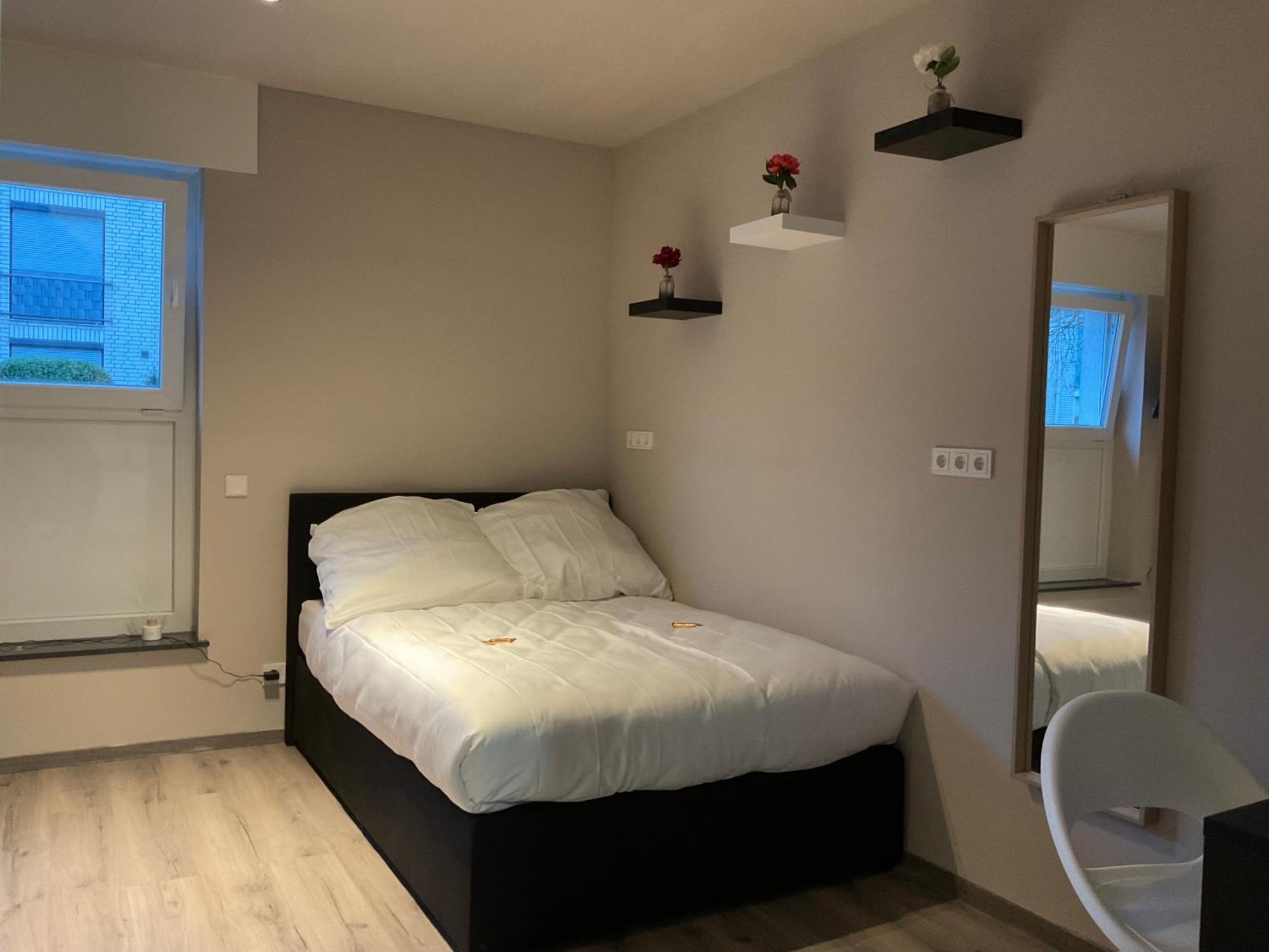 Modernes Studio Am Dreilaendereck Alsdorf Luaran gambar
